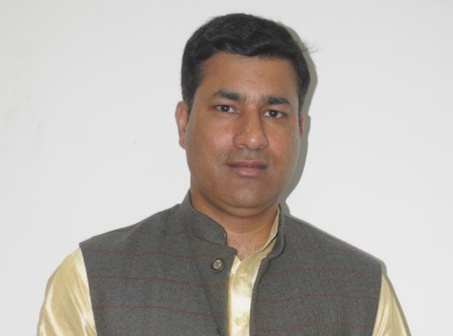 मुख्यमंत्री का दिल्ली दौरा महज दिखावाः रविंद्र सिंह आनंद